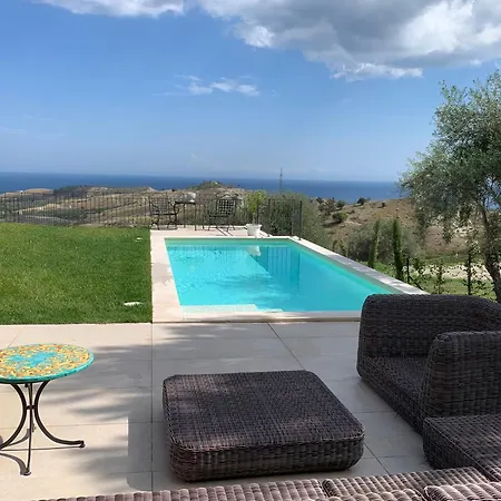 La Perla - With Private Pool And Sea View *